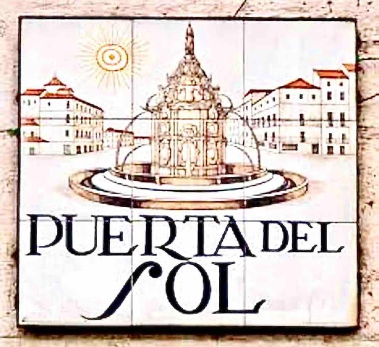 El Apartamento En Opera Palacio Real Madrid Exterior foto